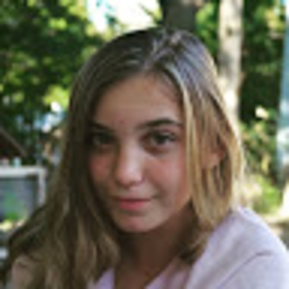 Meet your Posher, Lilyana